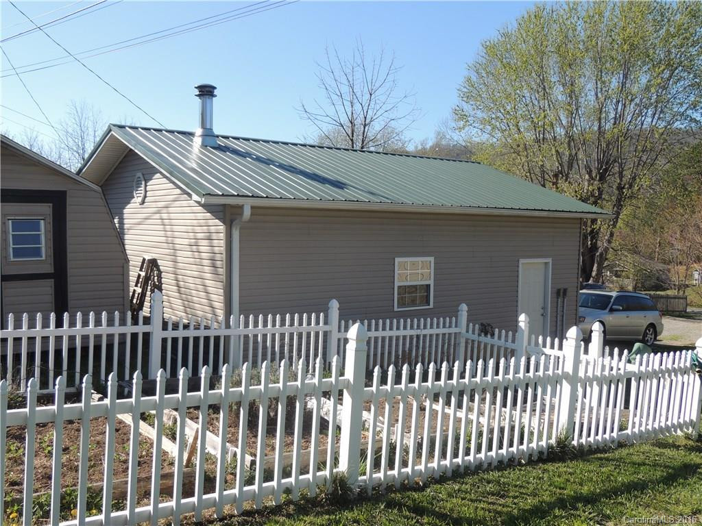308 Old Lytle Cove Road - Photo 5