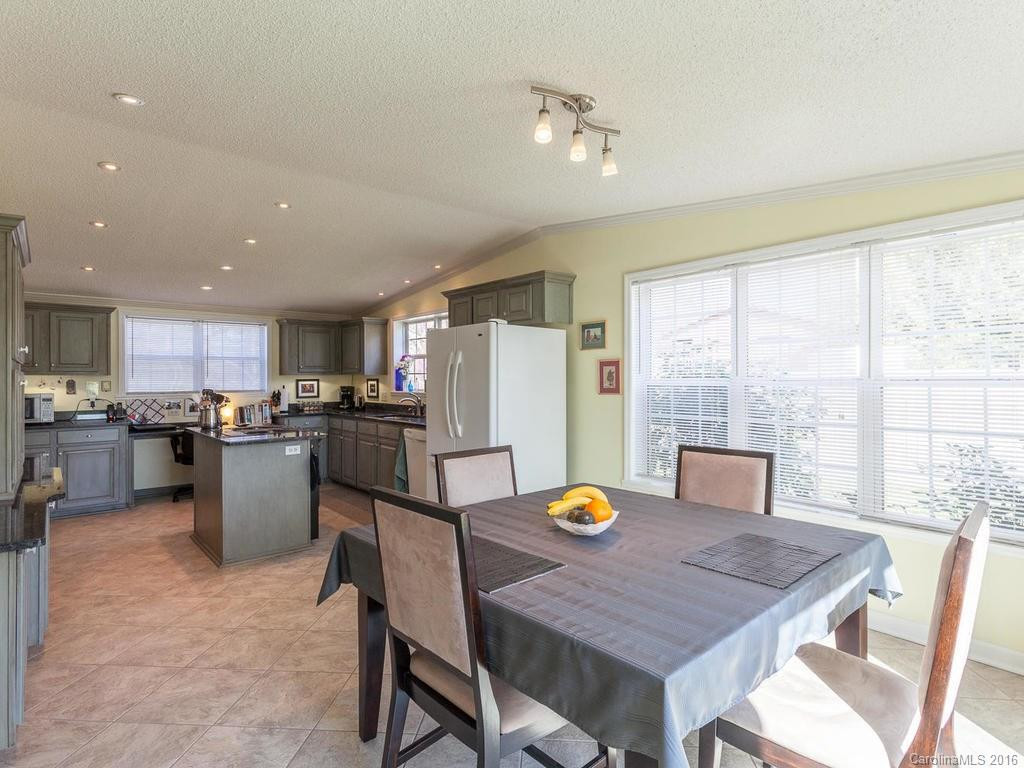 37 Upper Moffitt Road - Photo 12