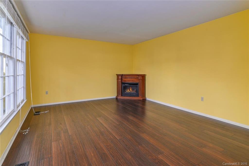 503 Pole Creasman Road - Photo 5