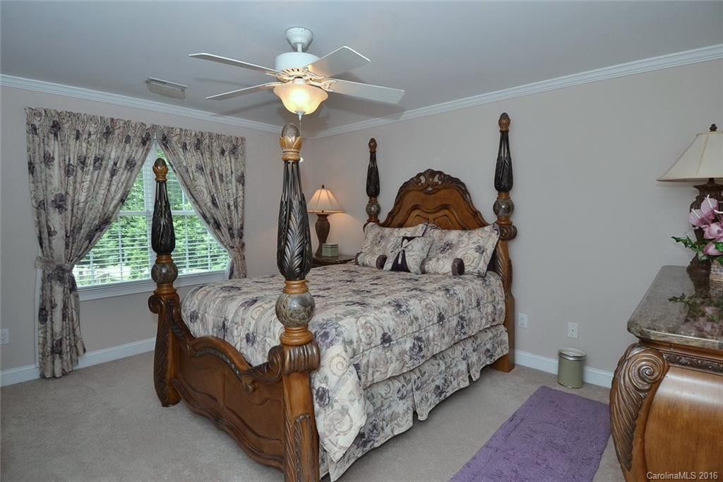 105 Bowenterra Drive - Photo 18