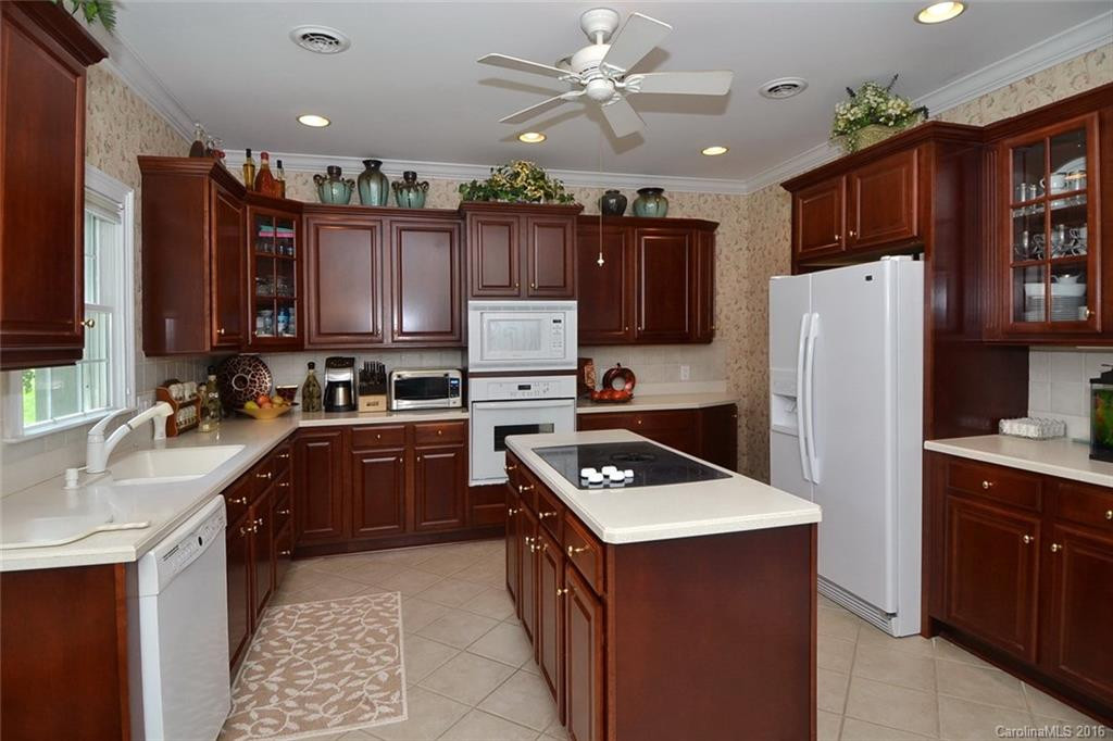 105 Bowenterra Drive - Photo 6