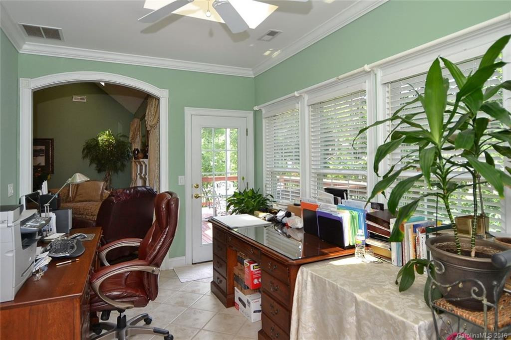 105 Bowenterra Drive - Photo 9
