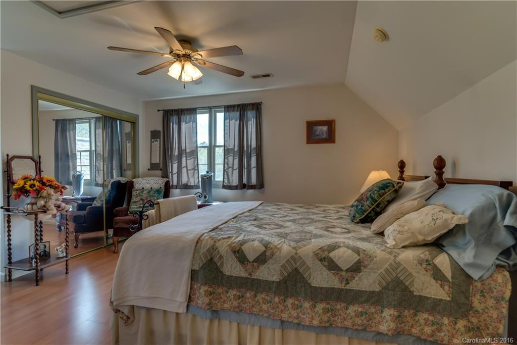 1418 John Smith Road - Photo 16