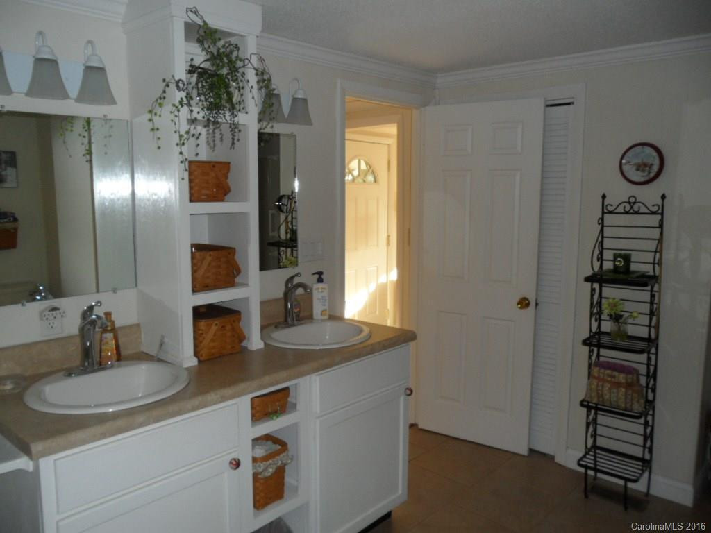 1268 County Road - Photo 12