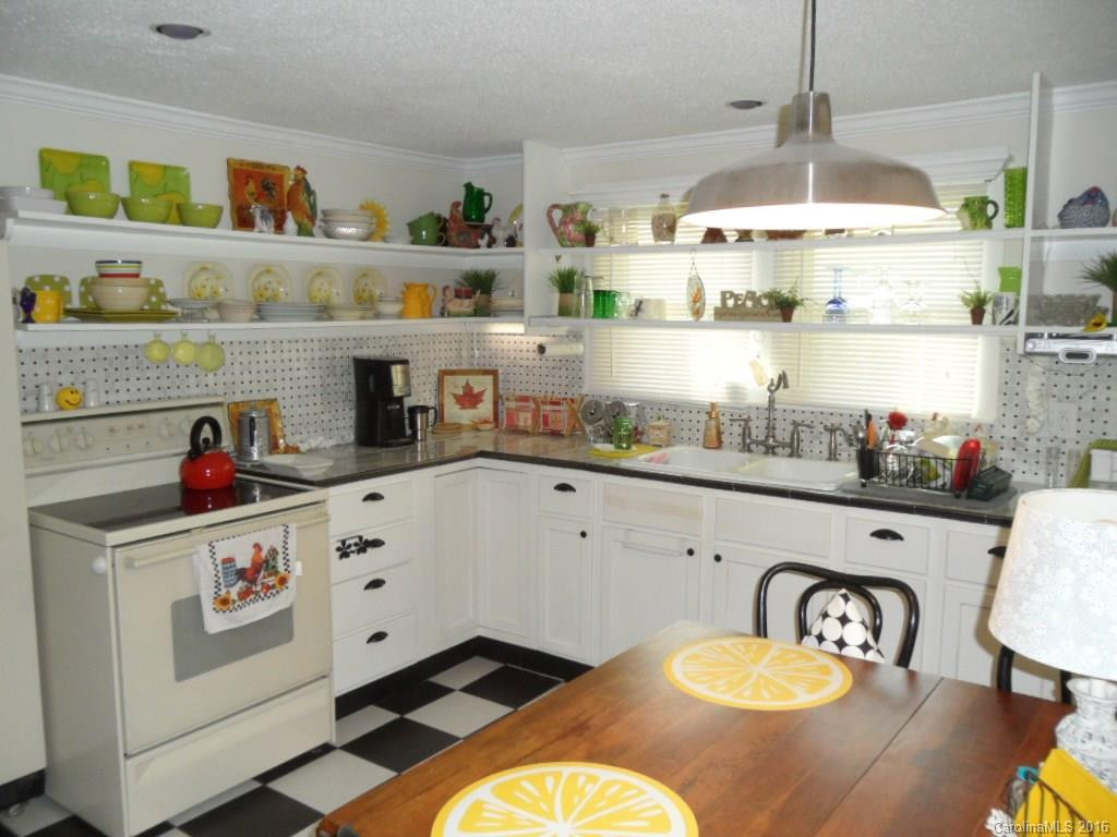 1268 County Road - Photo 3