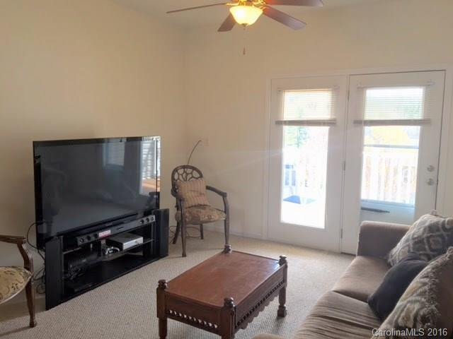 10 Northbrook Place #D - Photo 5