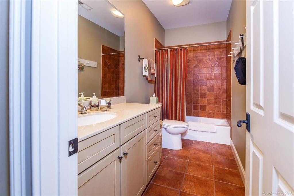 89 Meadow View Road #V20R - Photo 20