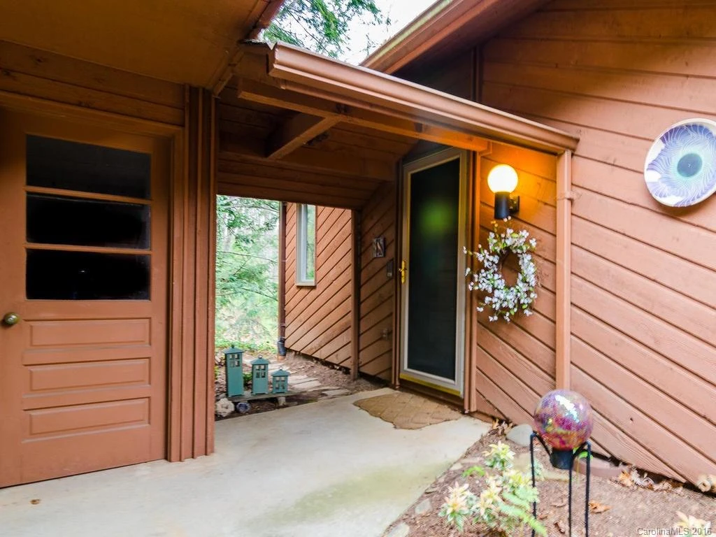 511 Woodfield Drive