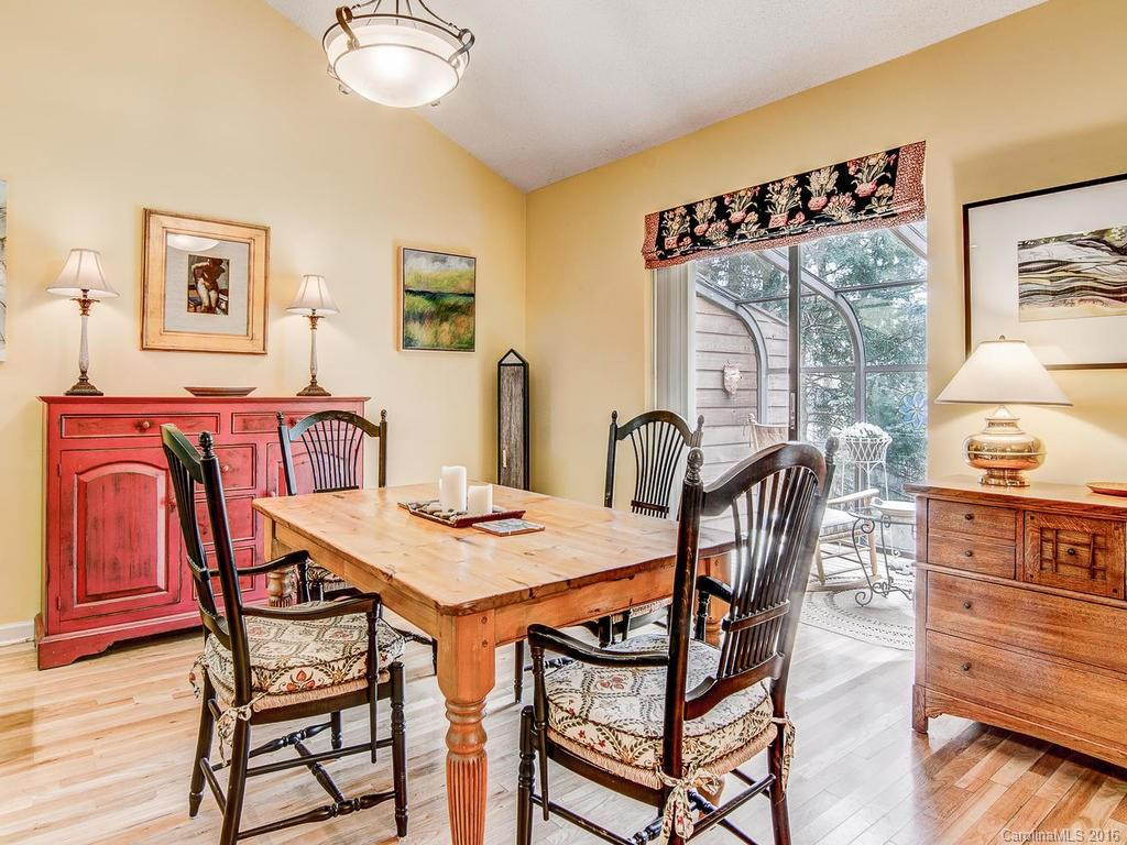 511 Woodfield Drive - Photo 8