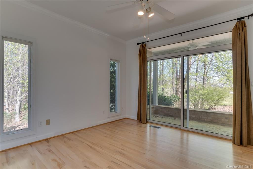 21 Foxwood Drive - Photo 16
