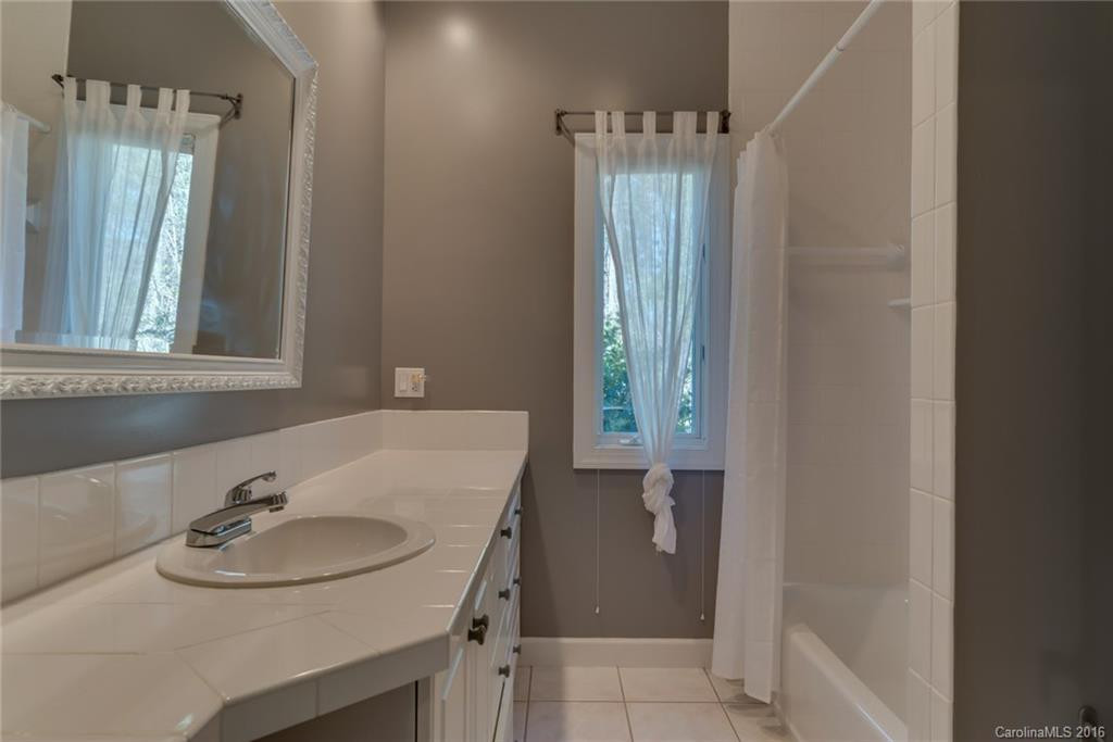 21 Foxwood Drive - Photo 18