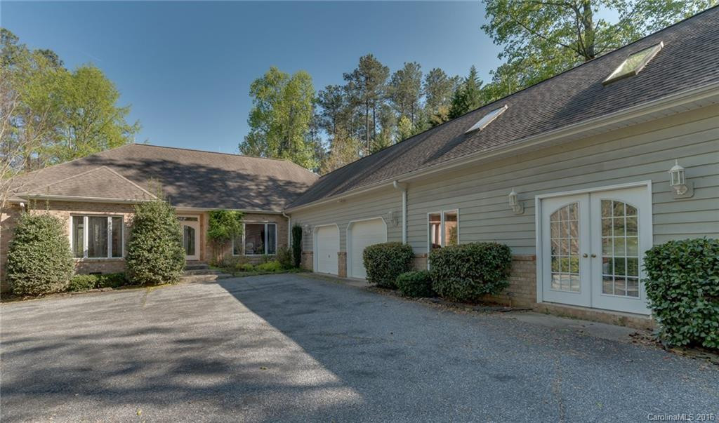 21 Foxwood Drive - Photo 3