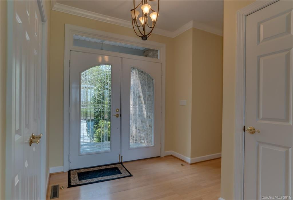 21 Foxwood Drive - Photo 4