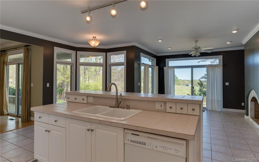 21 Foxwood Drive - Photo 10