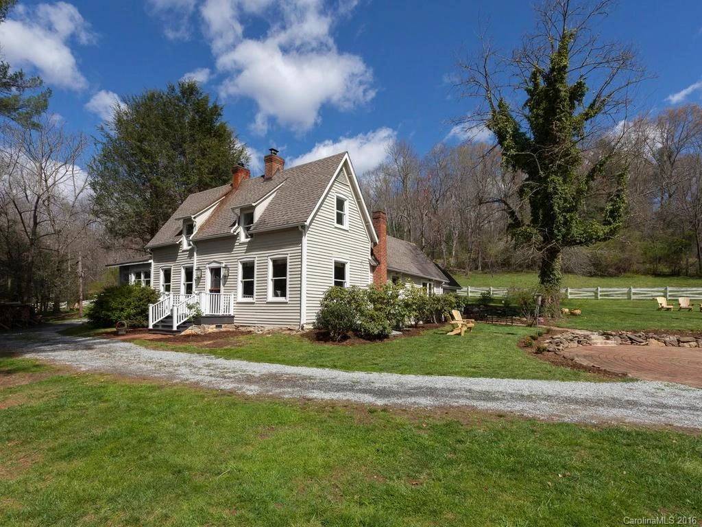 444 River Loop Road