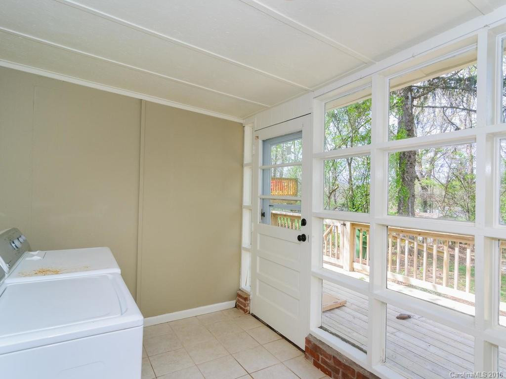 21 Main Street - Photo 13
