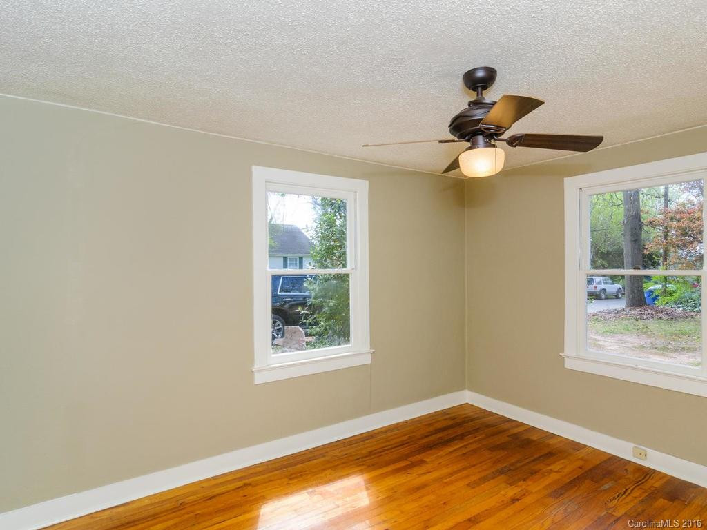 21 Main Street - Photo 14
