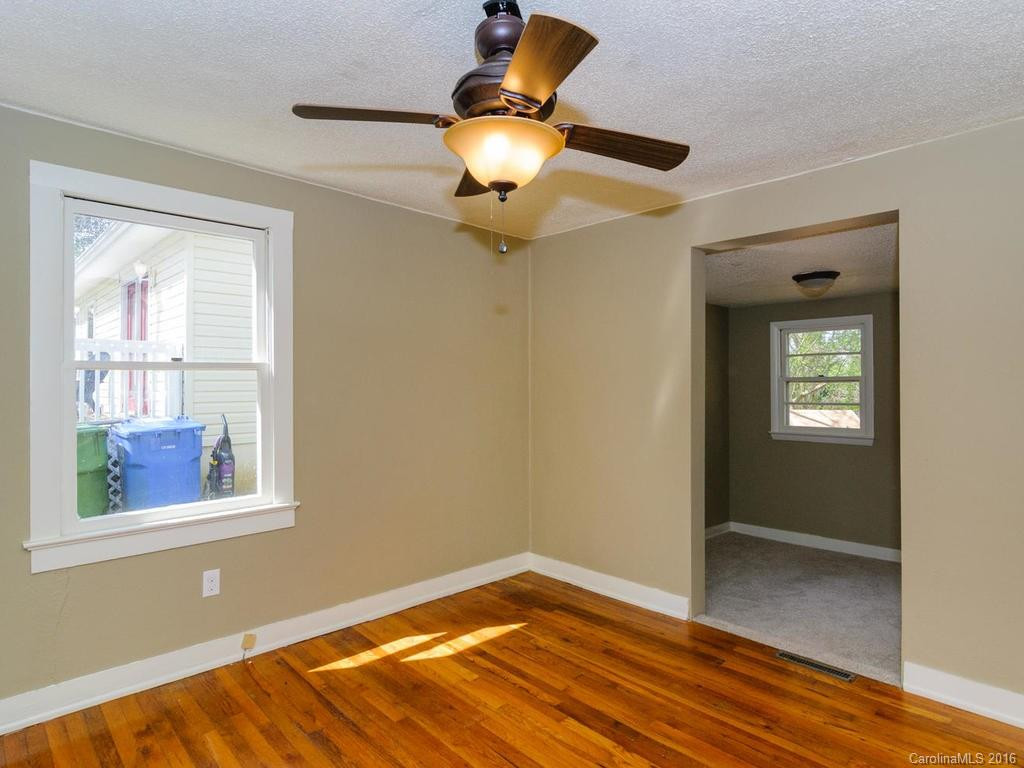 21 Main Street - Photo 17