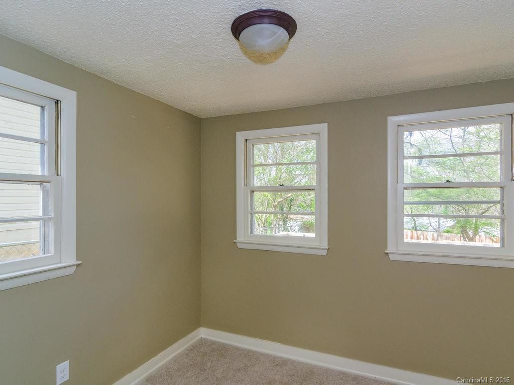 21 Main Street - Photo 18