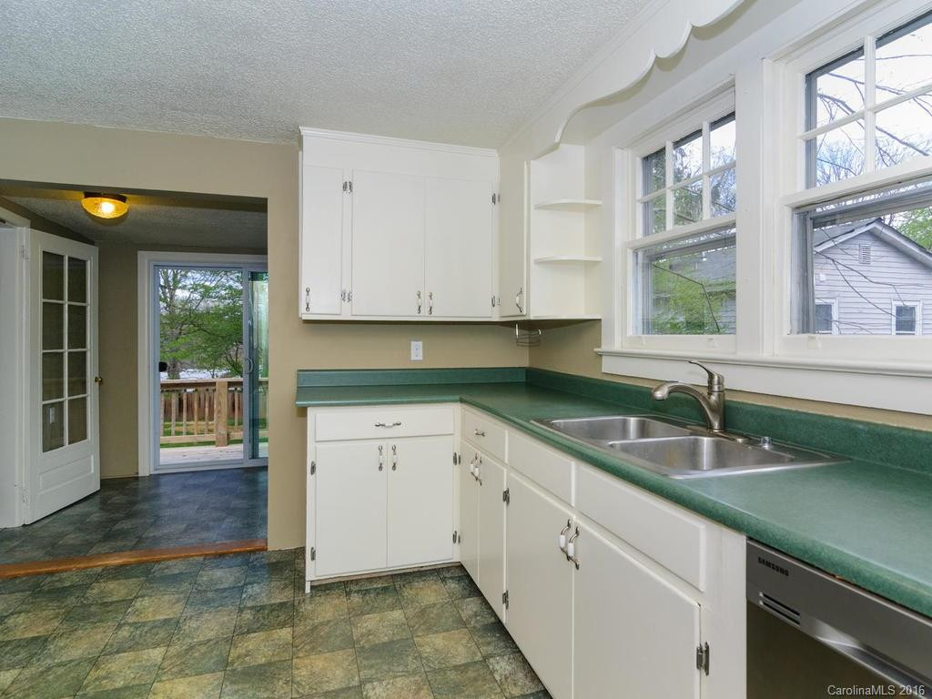 21 Main Street - Photo 10