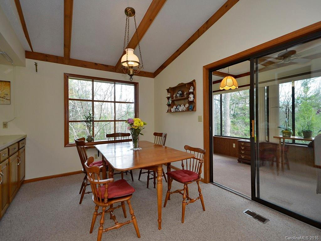 407 Deerhaven Lane - Photo 5