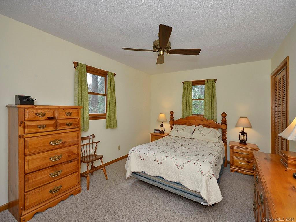 407 Deerhaven Lane - Photo 8