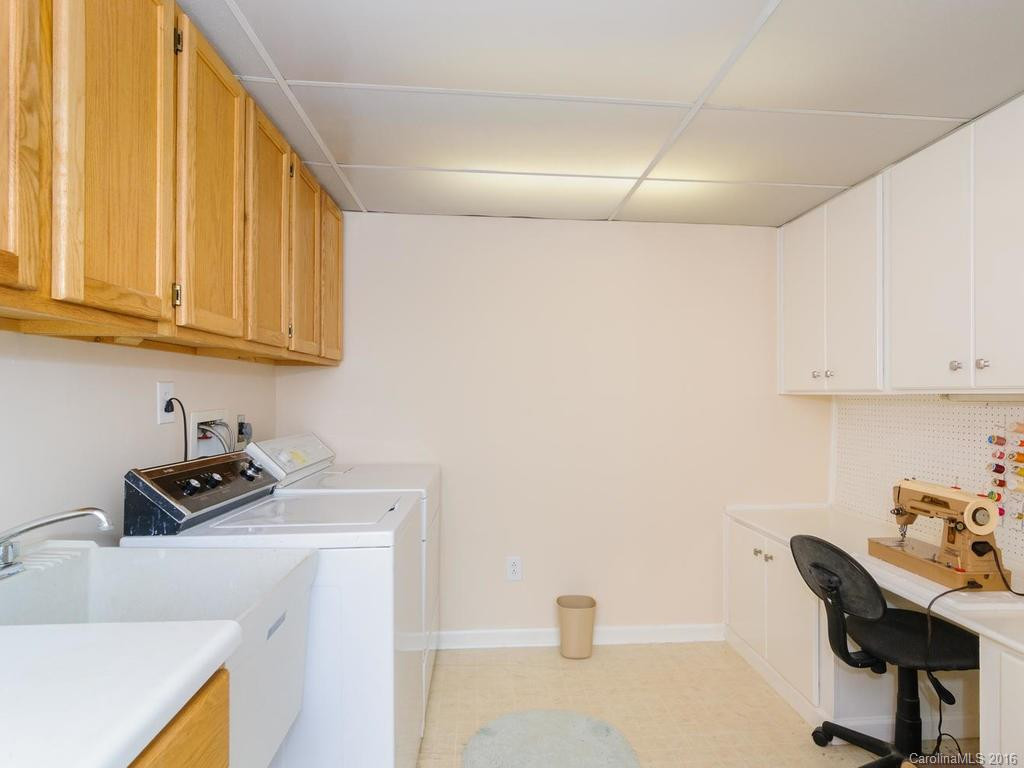 71 Woodbury Road - Photo 17