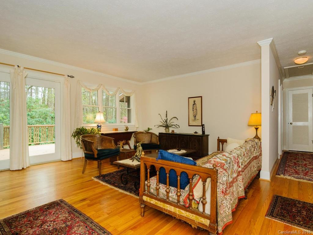 71 Woodbury Road - Photo 6