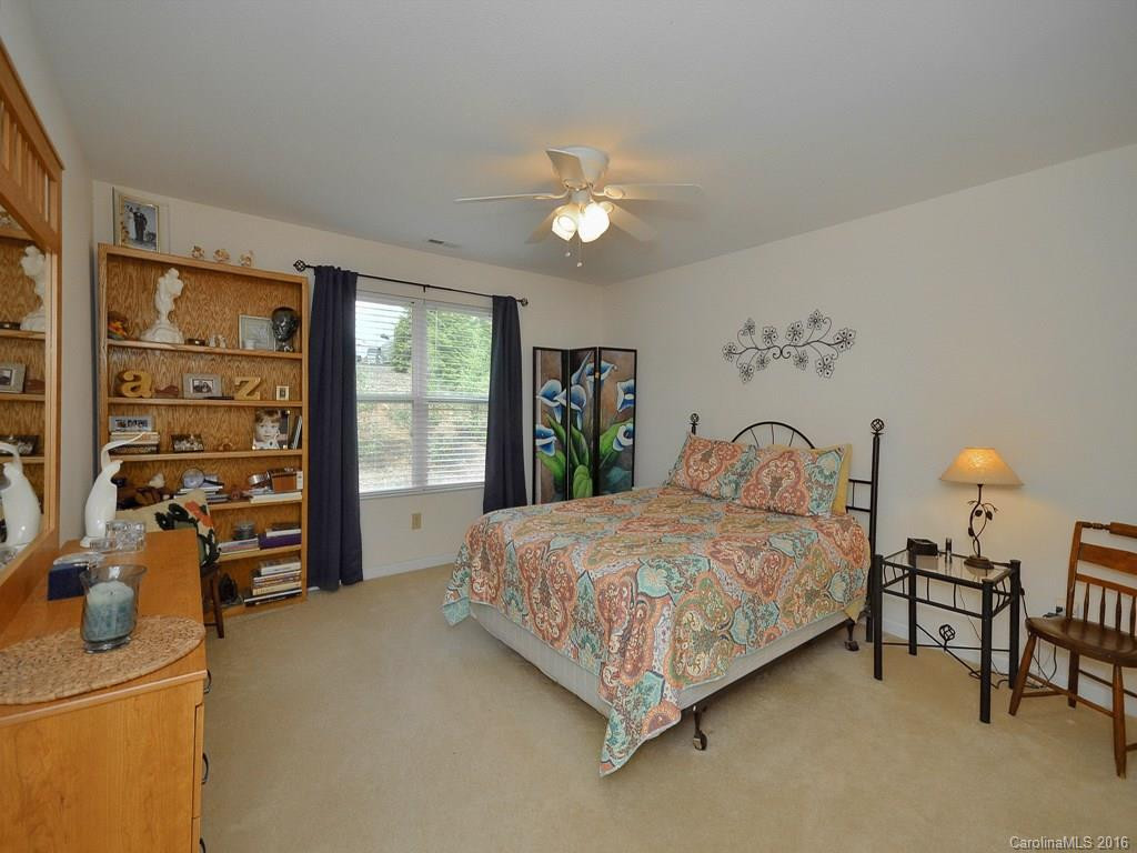 210 Carrington Place #B - Photo 7
