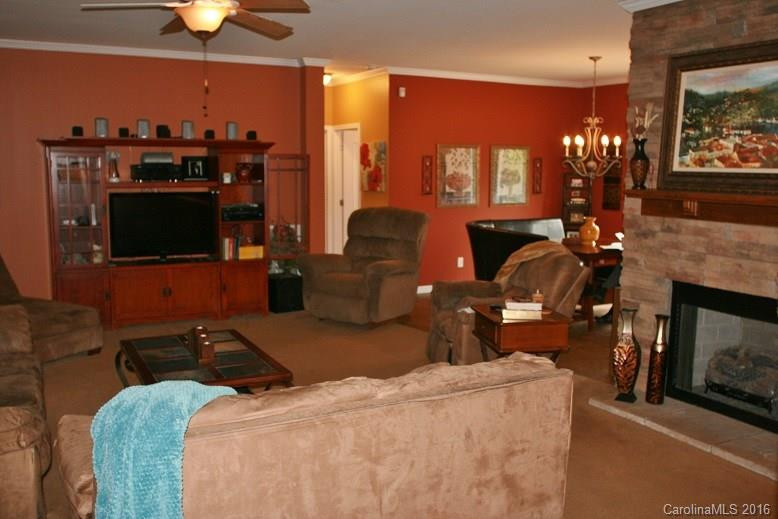 545 Dobbinsville Road - Photo 4