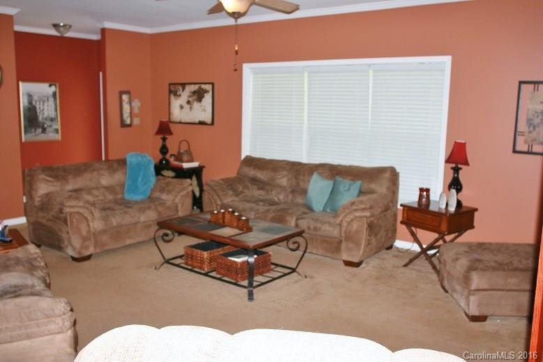 545 Dobbinsville Road - Photo 7