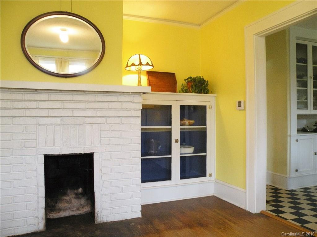 72 Vandalia Avenue - Photo 2
