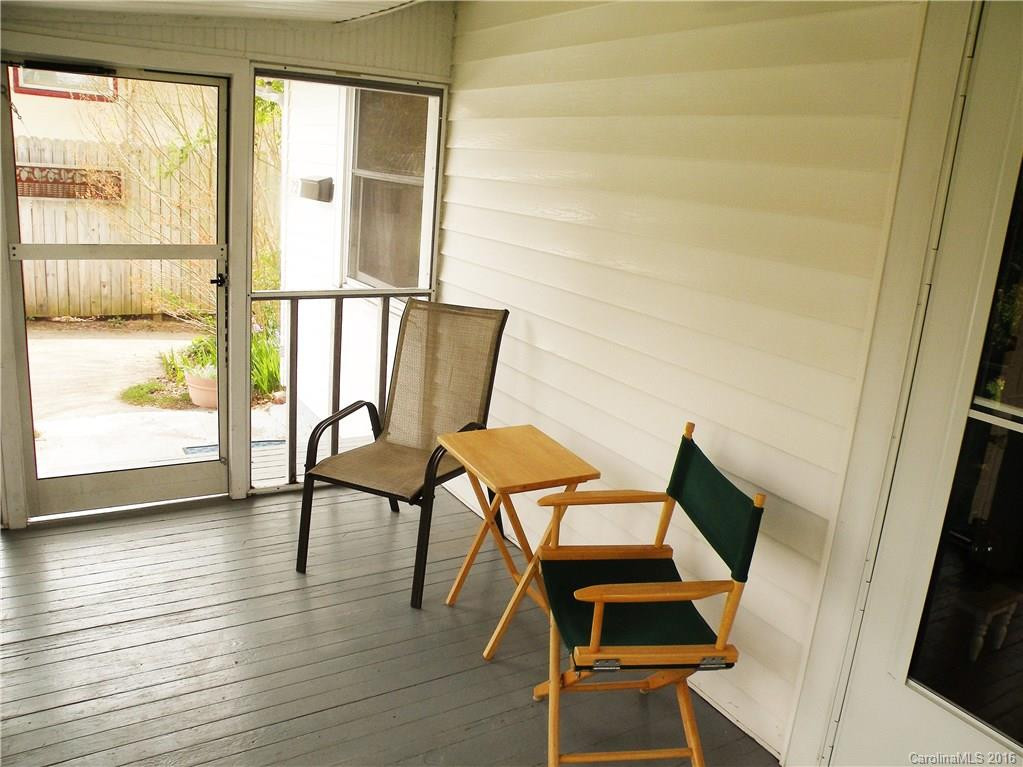 72 Vandalia Avenue - Photo 12