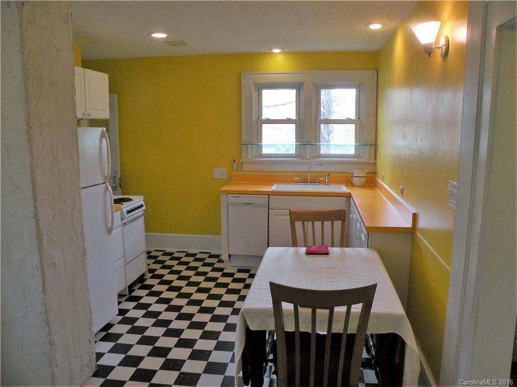 72 Vandalia Avenue - Photo 4