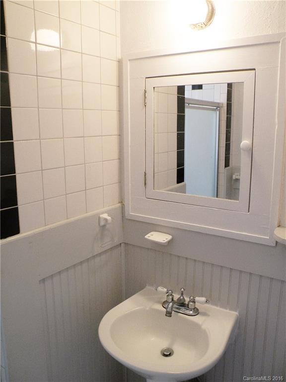 72 Vandalia Avenue - Photo 8