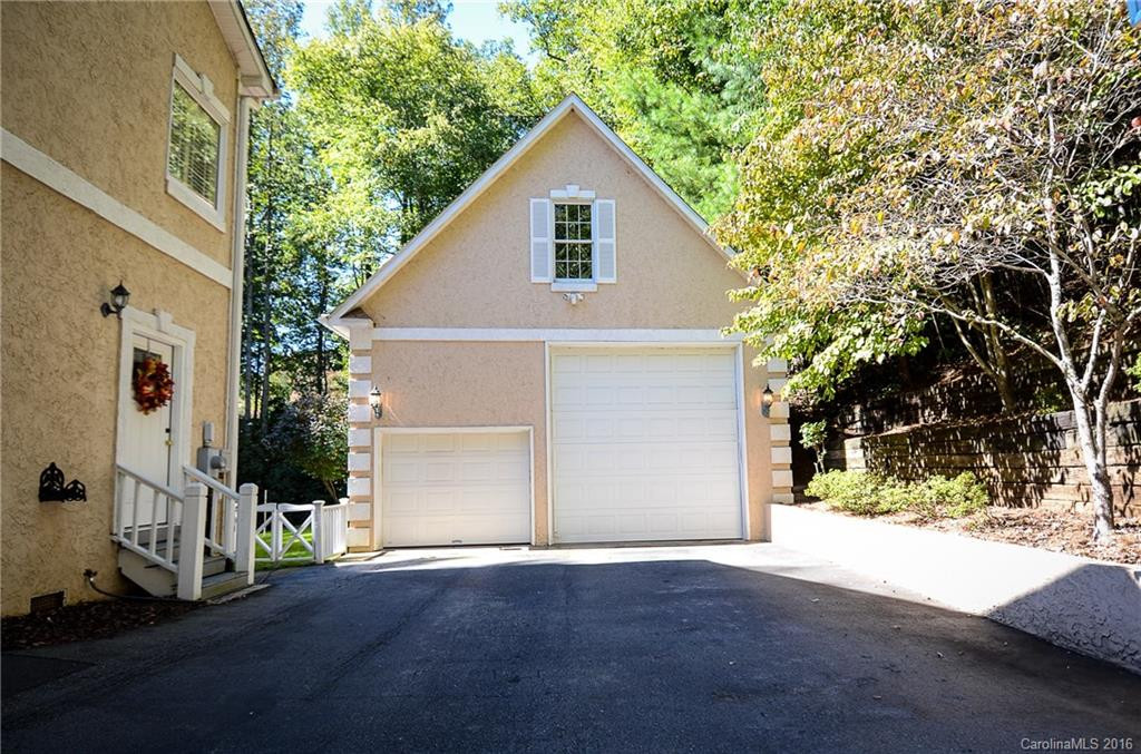 4 Silverstone Drive - Photo 18