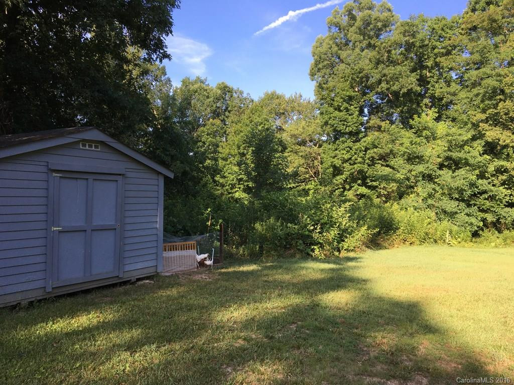 172 Lees Creek Road - Photo 23