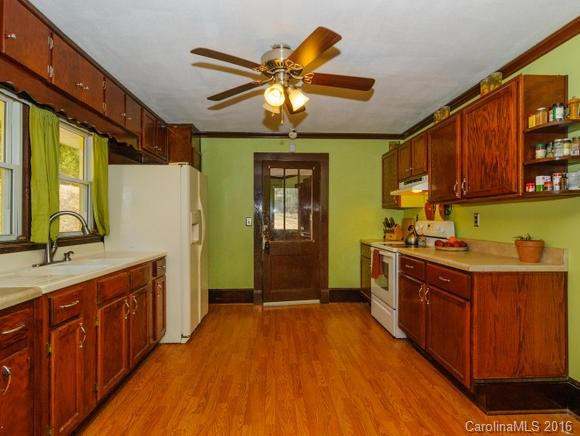 3512 Newfound Road - Photo 8