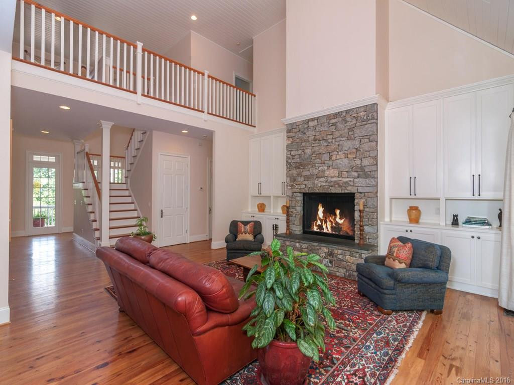 1910 Bearberry Lane - Photo 4