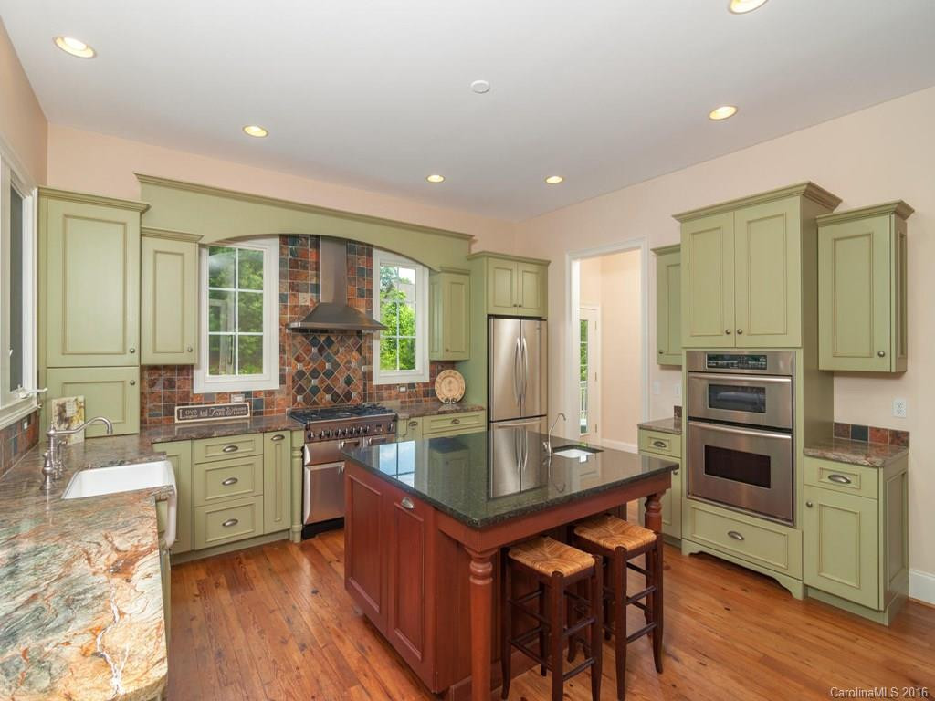 1910 Bearberry Lane - Photo 6