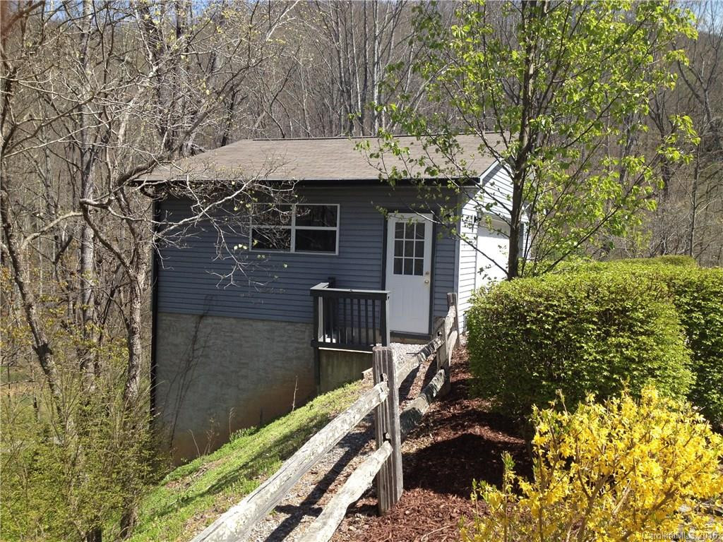 64 Viking Drive #3 - Photo 6