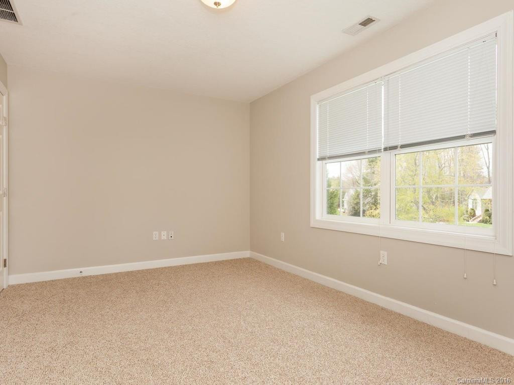 110 Southbrook Lane - Photo 16