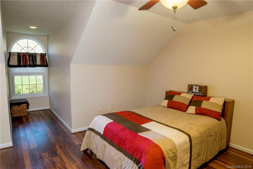 410 Stepping Stone Lane - Photo 19