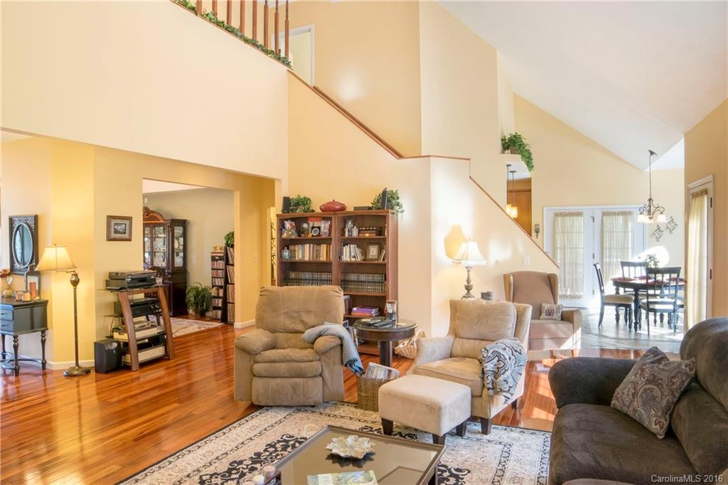 410 Stepping Stone Lane - Photo 7