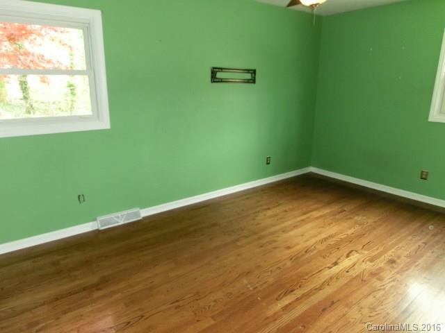 2 Hillview Road - Photo 10