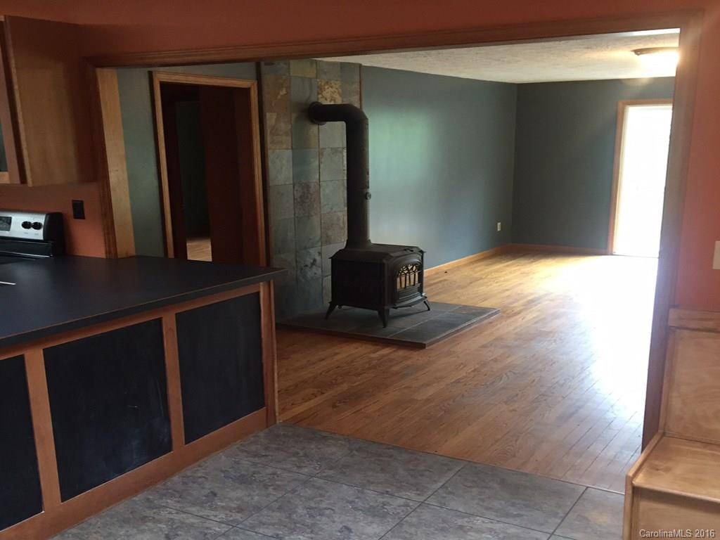 121 Thompson Road - Photo 9