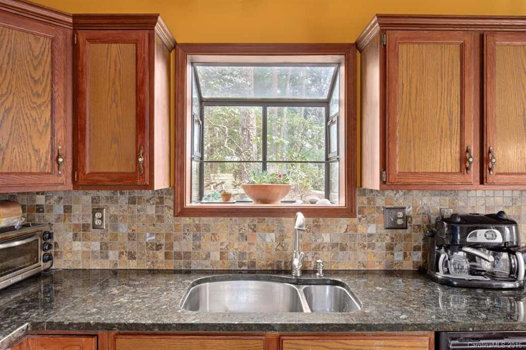 170 Treetops Lane - Photo 8