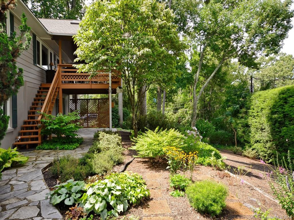 18 Woodcrest Road - Photo 5