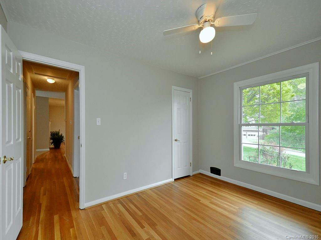 321 Stratford Road - Photo 11