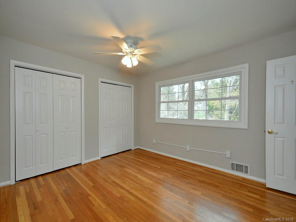 321 Stratford Road - Photo 9